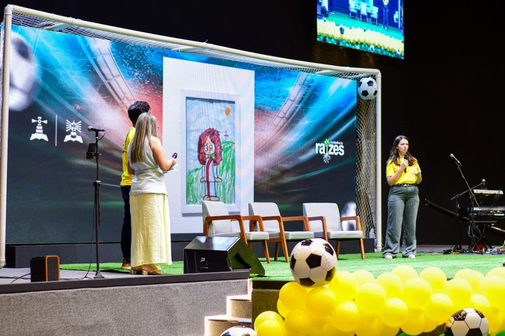 Conferência Raízes