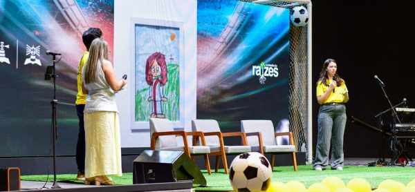 Conferência Raízes