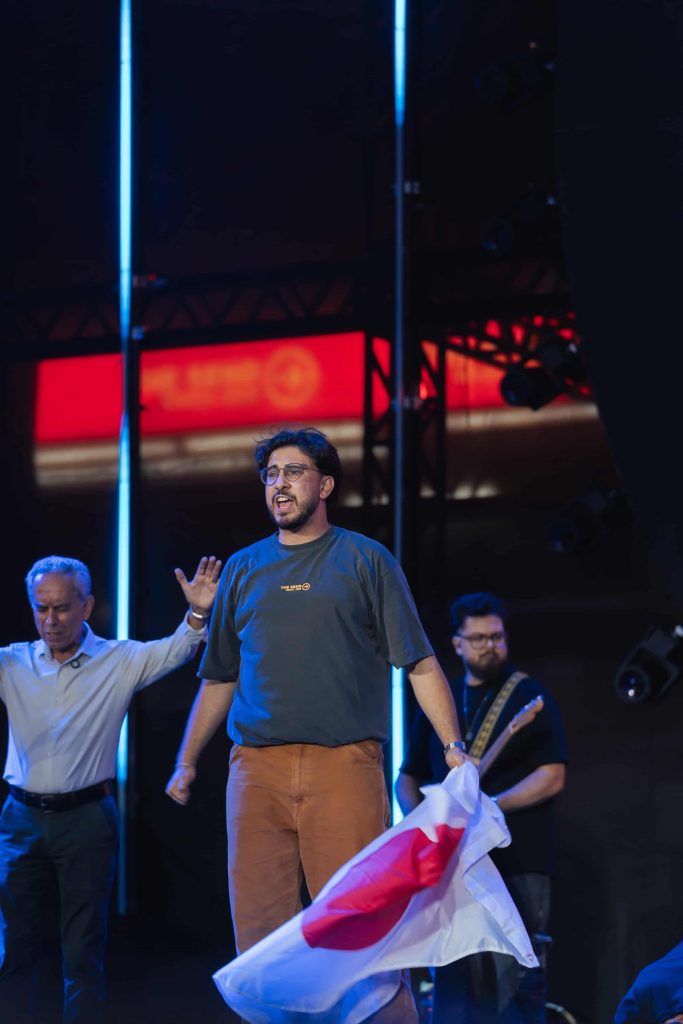 Josué Arcanjo convocou missionários no The Send Brasil