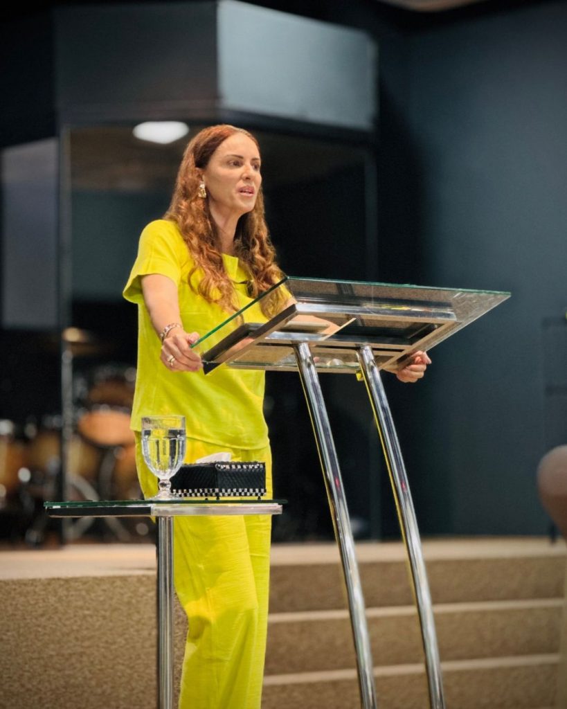 Conferência Rhema edificou graduados em Brasília (DF)