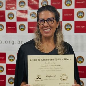 Conferência Rhema edificou graduados em Brasília (DF)