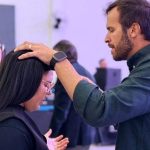 Em clima de festa, Igreja em Sumé (PB) inaugurou novo templo