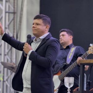 Em clima de festa, Igreja em Sumé (PB) inaugurou novo templo