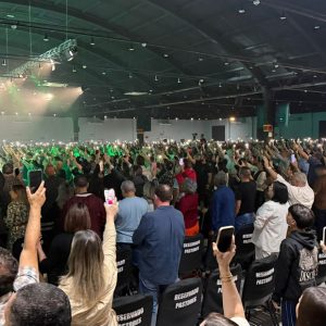 Cruzadas e avivamento ampliaram ministério de Janio Cesar