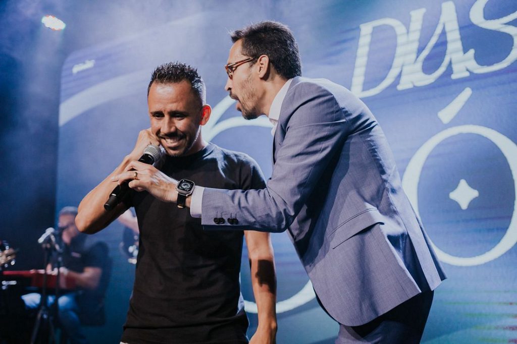 Cruzadas e avivamento ampliaram ministério de Janio Cesar