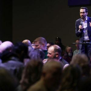 Cruzadas e avivamento ampliaram ministério de Janio Cesar