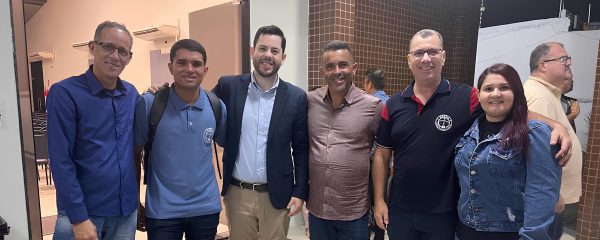 Caravana viveu experiência Rhema na Igreja Sede