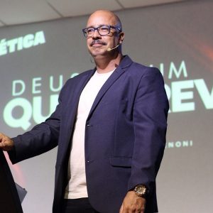 Conectada ao Espírito: Igreja viveu dias de inspiração divina