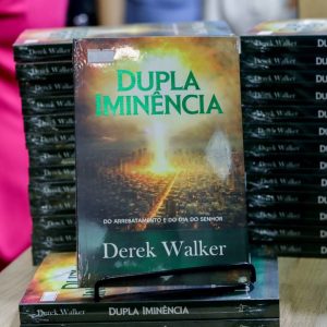 Ministração se torna livro e marca lançamento na Editora Rhema