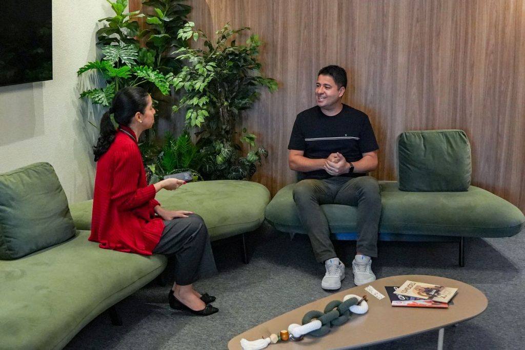 Como a Bíblia chega a países onde ser cristão é crime?