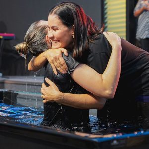 Batismo revelou transformação de famílias em igreja gaúcha