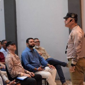 Homens são despertados para responsabilidade em conferência