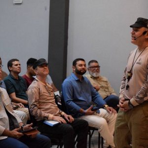 Homens são despertados para responsabilidade em conferência