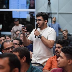 Homens são despertados para responsabilidade em conferência