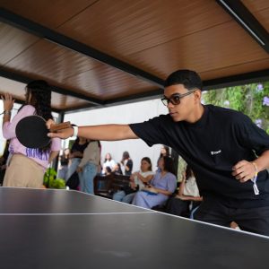 Meninos e meninas foram alcançados por respostas divinas