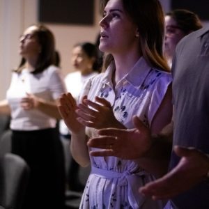 Igreja em Madri vive nova fase e amplia alcance na Espanha