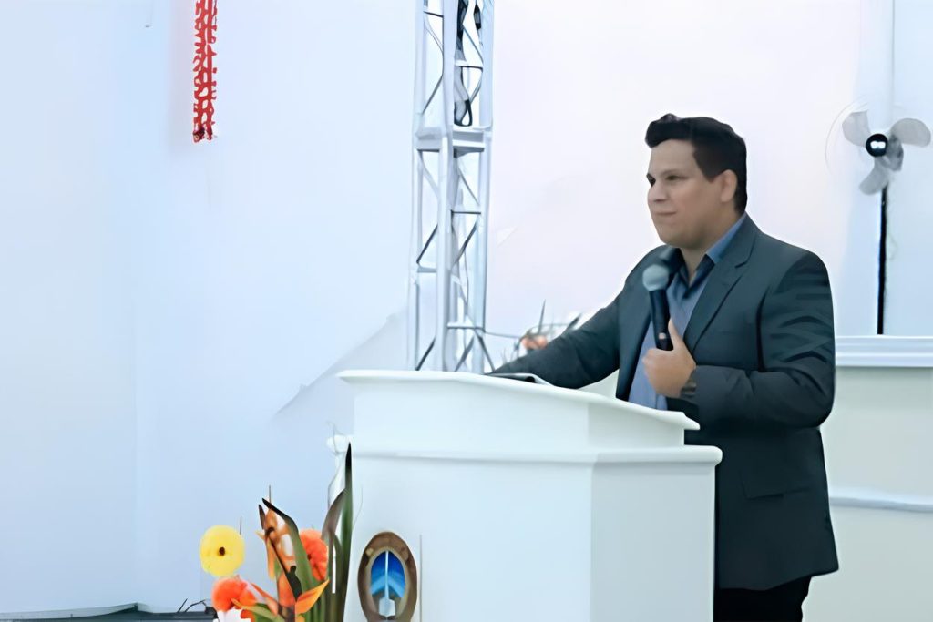 Bíblia ambulante: Conheça a história do Pr. Marquinhos

