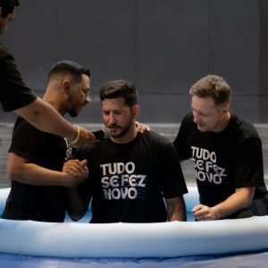 Batismo em Sinop (MT) celebrou transformação de vidas