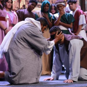Igrejas promovem Páscoa com fé, arte e impacto social