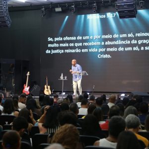 Igrejas promovem Páscoa com fé, arte e impacto social