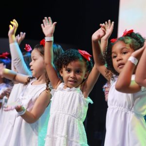 Igrejas promovem Páscoa com fé, arte e impacto social