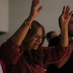 Confira como igrejas celebraram a Páscoa com criatividade