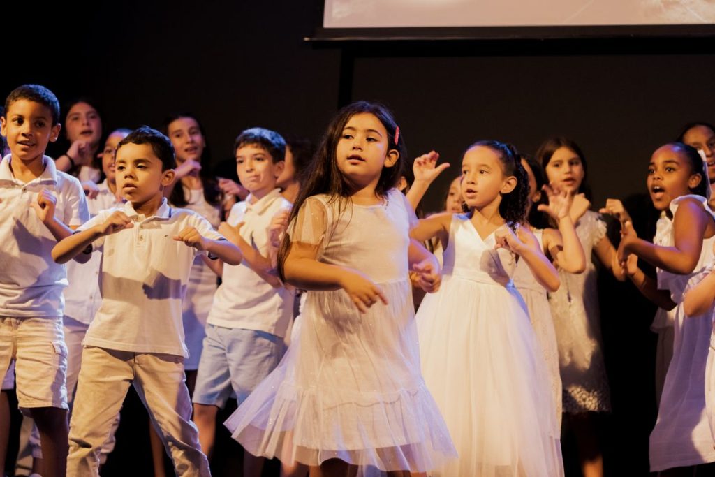 Confira como igrejas celebraram a Páscoa com criatividade