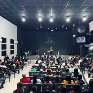 Verbo em Soledade celebra transição com imposição de mãos