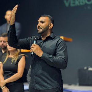 Verbo em Soledade celebra transição com imposição de mãos