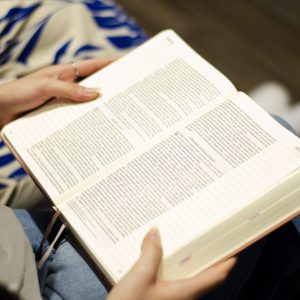 Conferência reuniu jovens e destacou identidade em Cristo