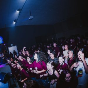 Conferência reuniu jovens e destacou identidade em Cristo