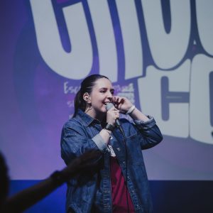 Conferência reuniu jovens e destacou identidade em Cristo