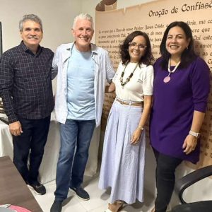 Mais de 19 mil horas de oração despertam mover em Olinda (PE)