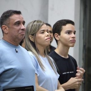 Mais de 19 mil horas de oração despertam mover em Olinda (PE)