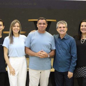 Mais de 19 mil horas de oração despertam mover em Olinda (PE)