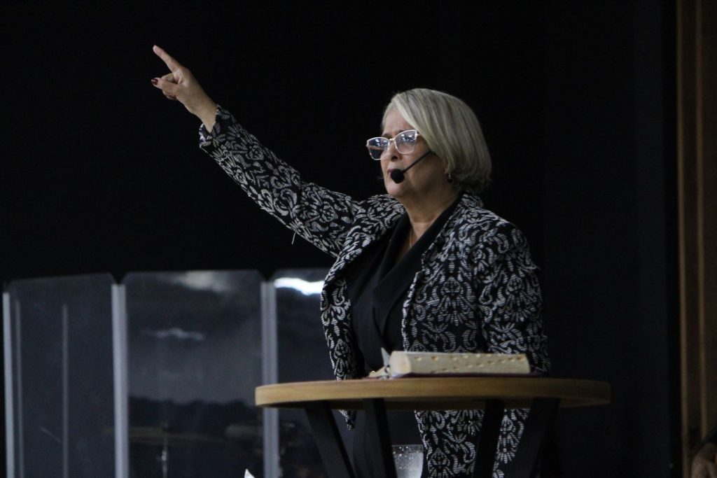 Mais de 19 mil horas de oração despertam mover em Olinda (PE)