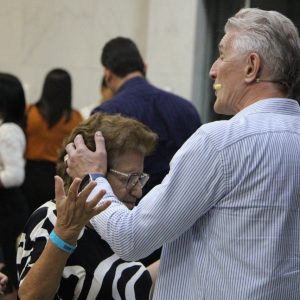 Mais de 19 mil horas de oração despertam mover em Olinda (PE)