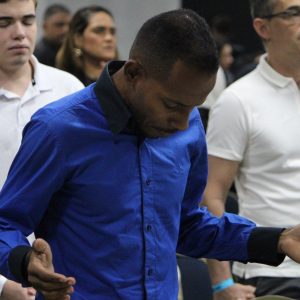 Mais de 19 mil horas de oração despertam mover em Olinda (PE)