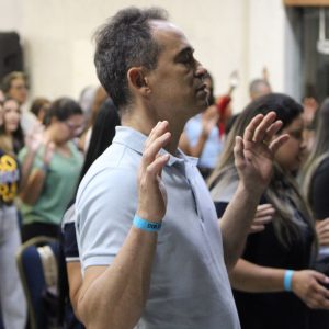 Mais de 19 mil horas de oração despertam mover em Olinda (PE)