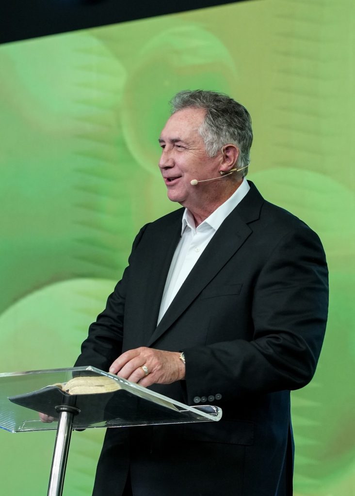 Alegria de ser Verbo da Vida contagiou a abertura do evento