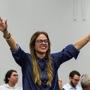 Alegria de ser Verbo da Vida contagiou a abertura do evento