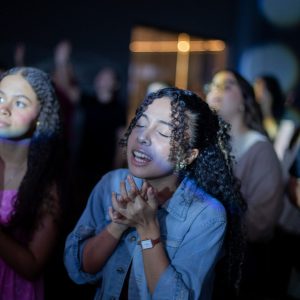 Evento inspirou jovens a permanecer firmes na fé


