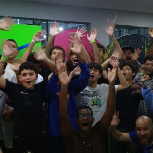 Evento despertou adolescentes para a comunhão com Deus
