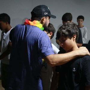Evento despertou adolescentes para a comunhão com Deus