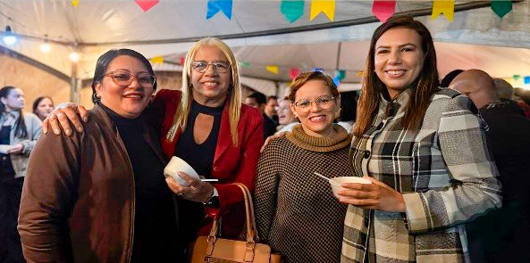 Juntos, mas separados: