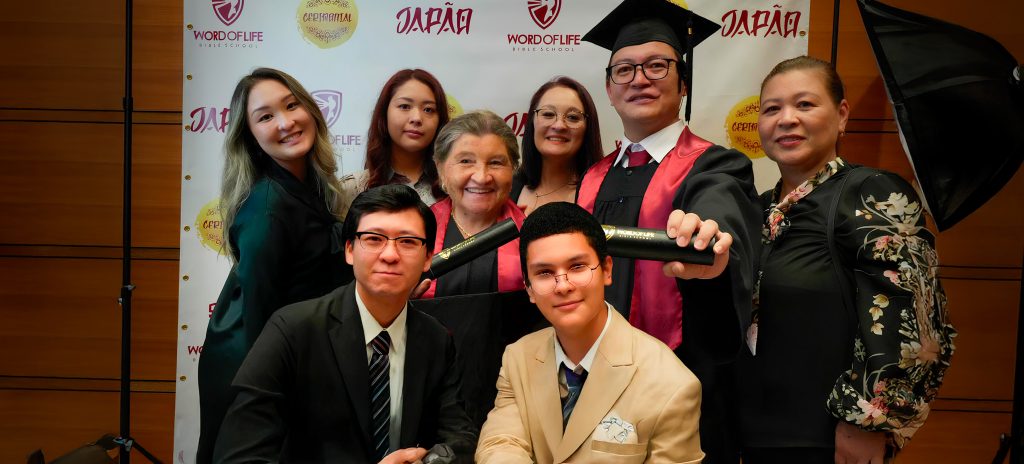 FAMÍLIA NAKAIA
