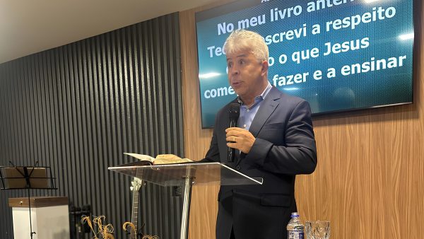 Igreja comemorou 4 anos com mensagens de fé e crescimento