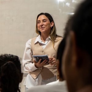 Juliana Borba participou de ação em presídio de Campina Grande (PB)