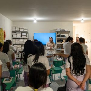 Juliana Borba participou de ação em presídio de Campina Grande (PB)