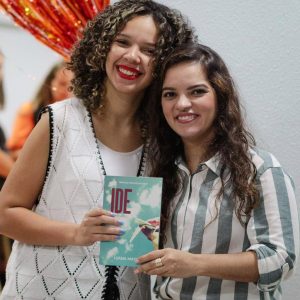 Luana Mayara lançou terceiro livro com foco em evangelismo